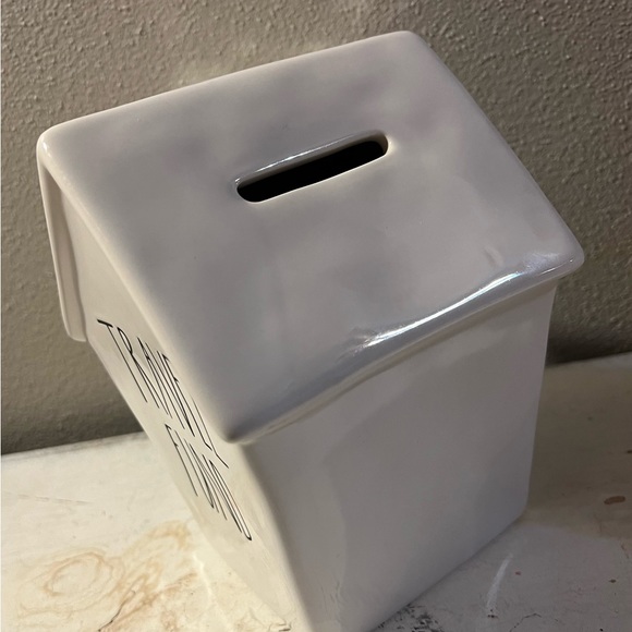 Rae Dunn 🌟HP🌟Travel Fund Bank - Picture 4 of 4